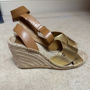 Women's Tory Burch wedges, gold, size 8.5, EXCELLENT condition